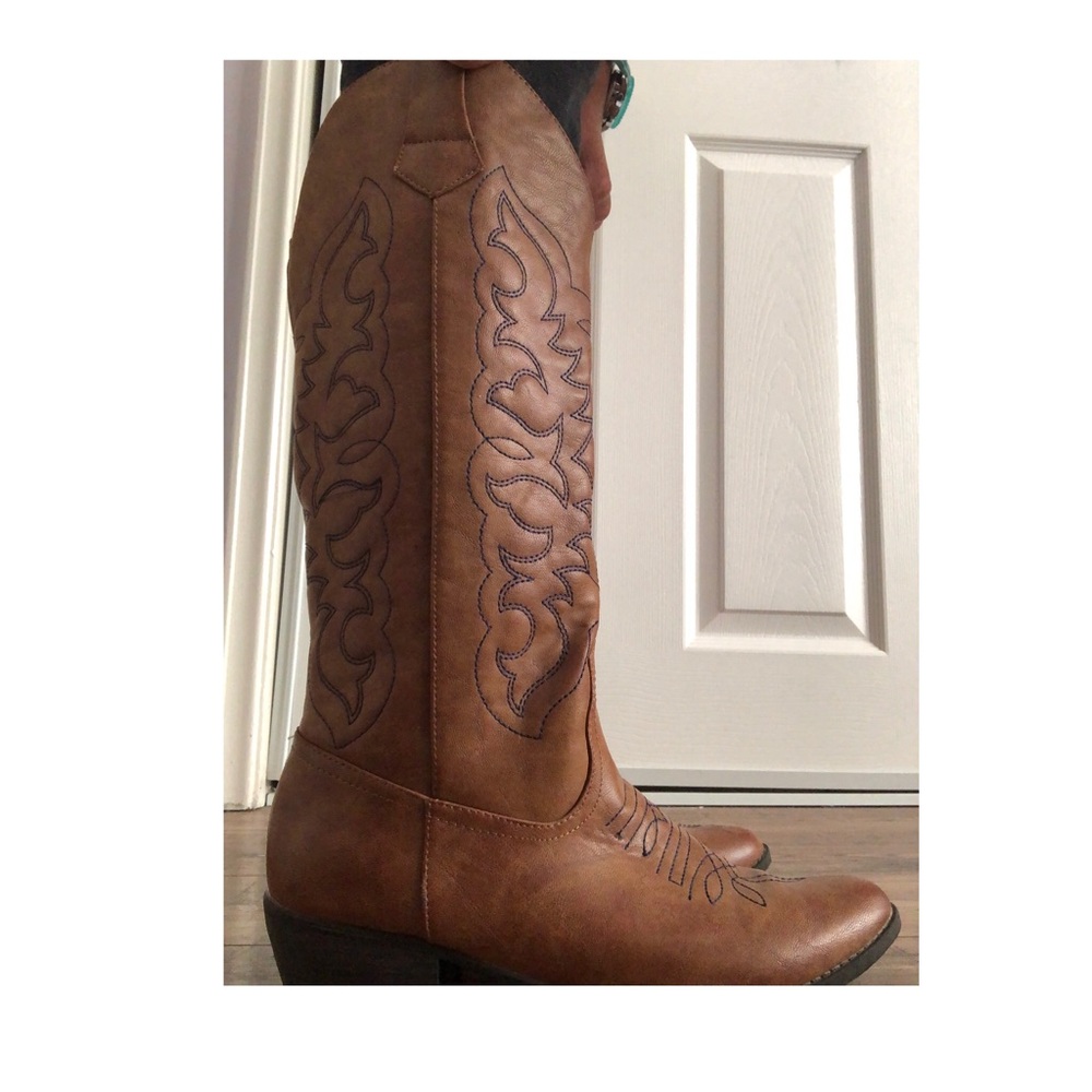 Cowboy boots